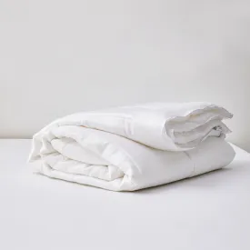 AiryWeight Eucalyptus Comforter